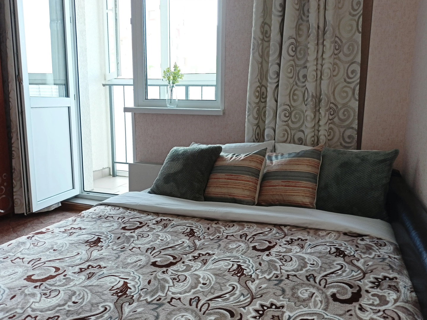 Квартира Студия с видом на озеро