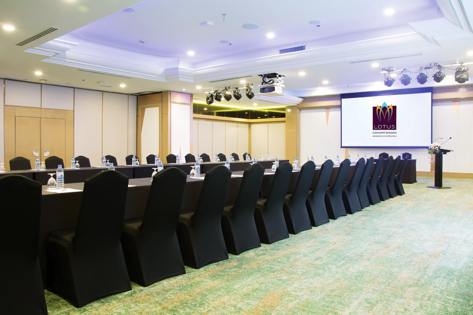 Bangkok Hotel Lotus Sukhumvit 33 by Compass Hospitality