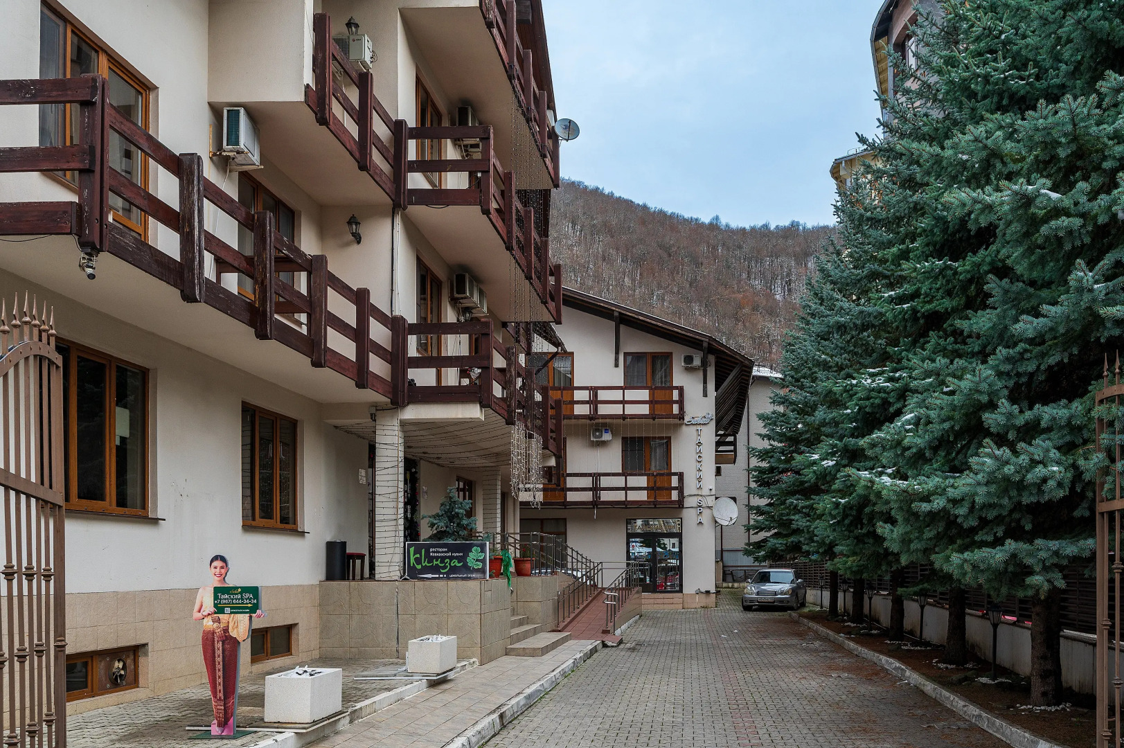 Отель Гала-Альпик