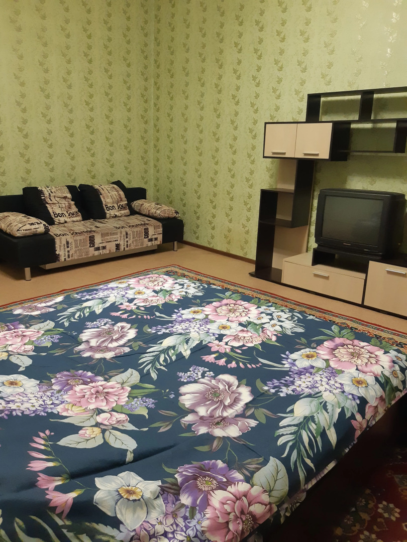 Квартира уютная возле метро Московская