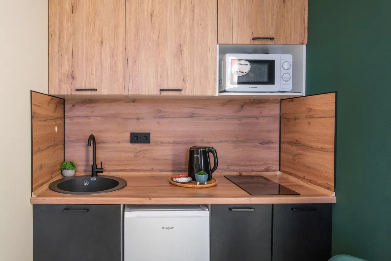 Апартаменты Stepanenkov с открытой террасой на Амундсена 7