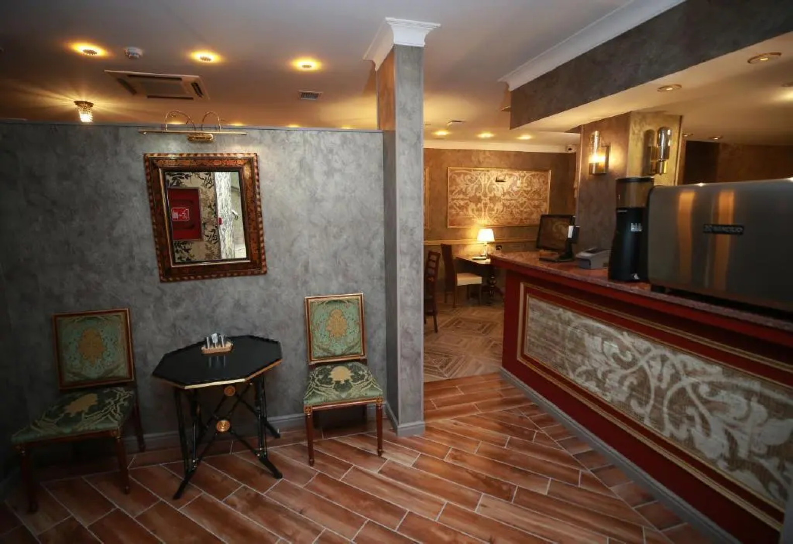 Отель West Inn Baku