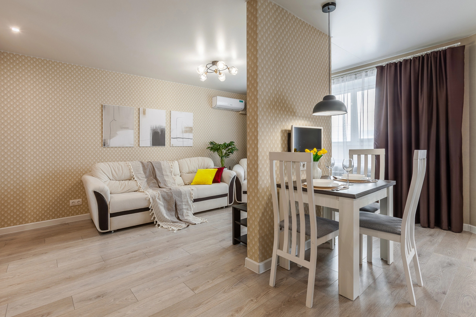 Квартира Lacky Apartmens