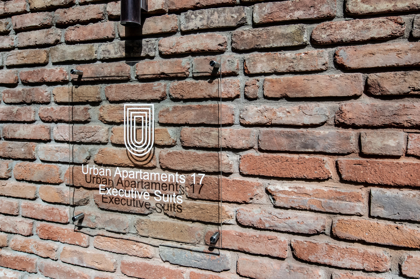 Urban Apartments 17 Executive Suits