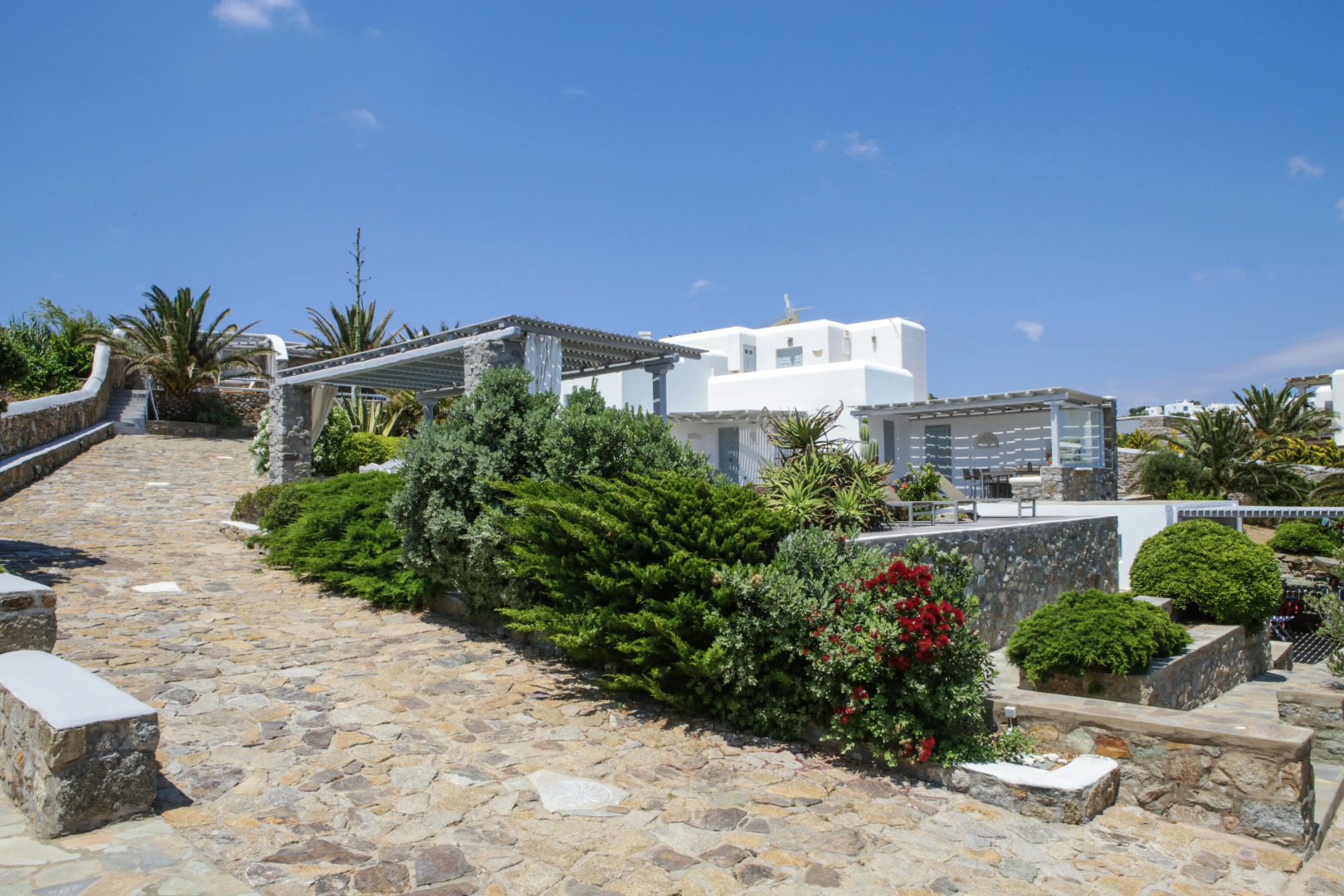 Вилла Sea and Sun and Suites