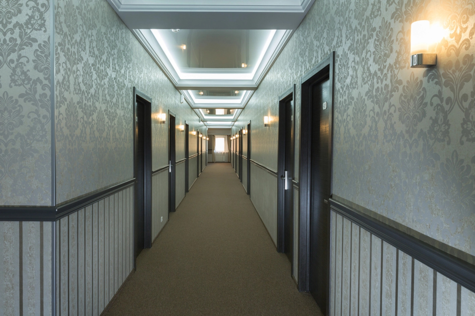 Отель Альва Донна