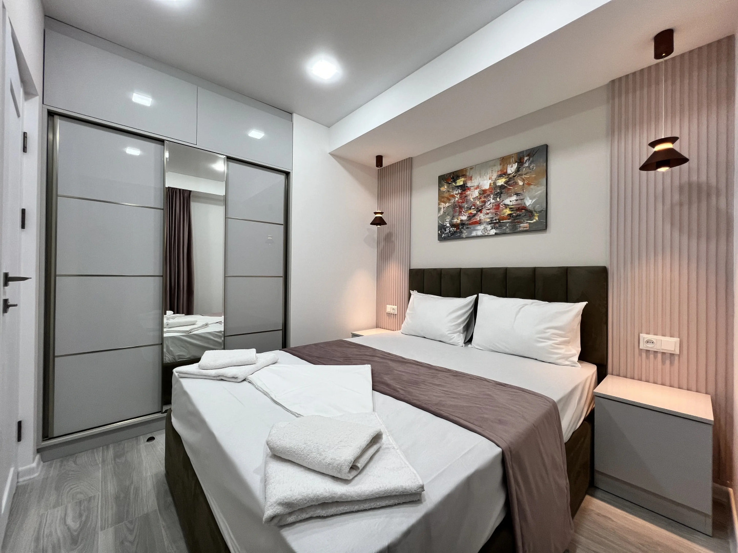 Апартаменты Modern city center Saryan str