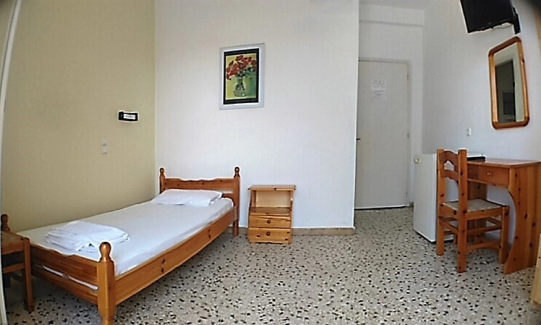 Апарт-отель L.A. Aeolus Apartments and Studios