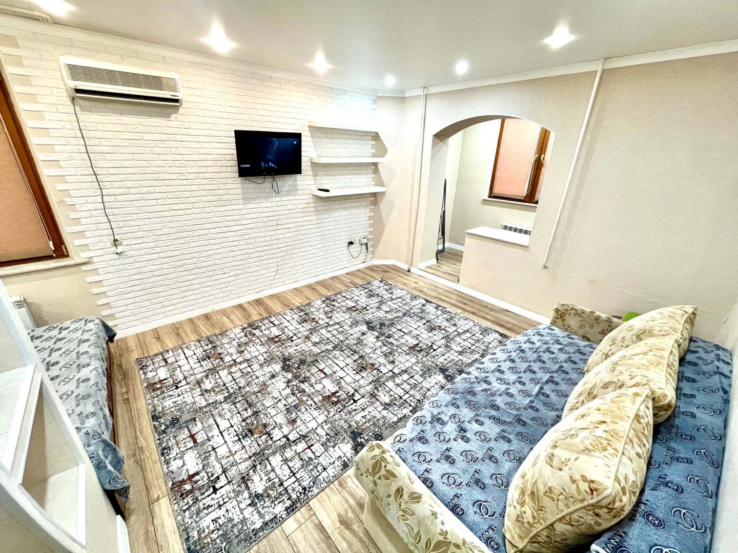 Апартаменты на Звездной 51к1