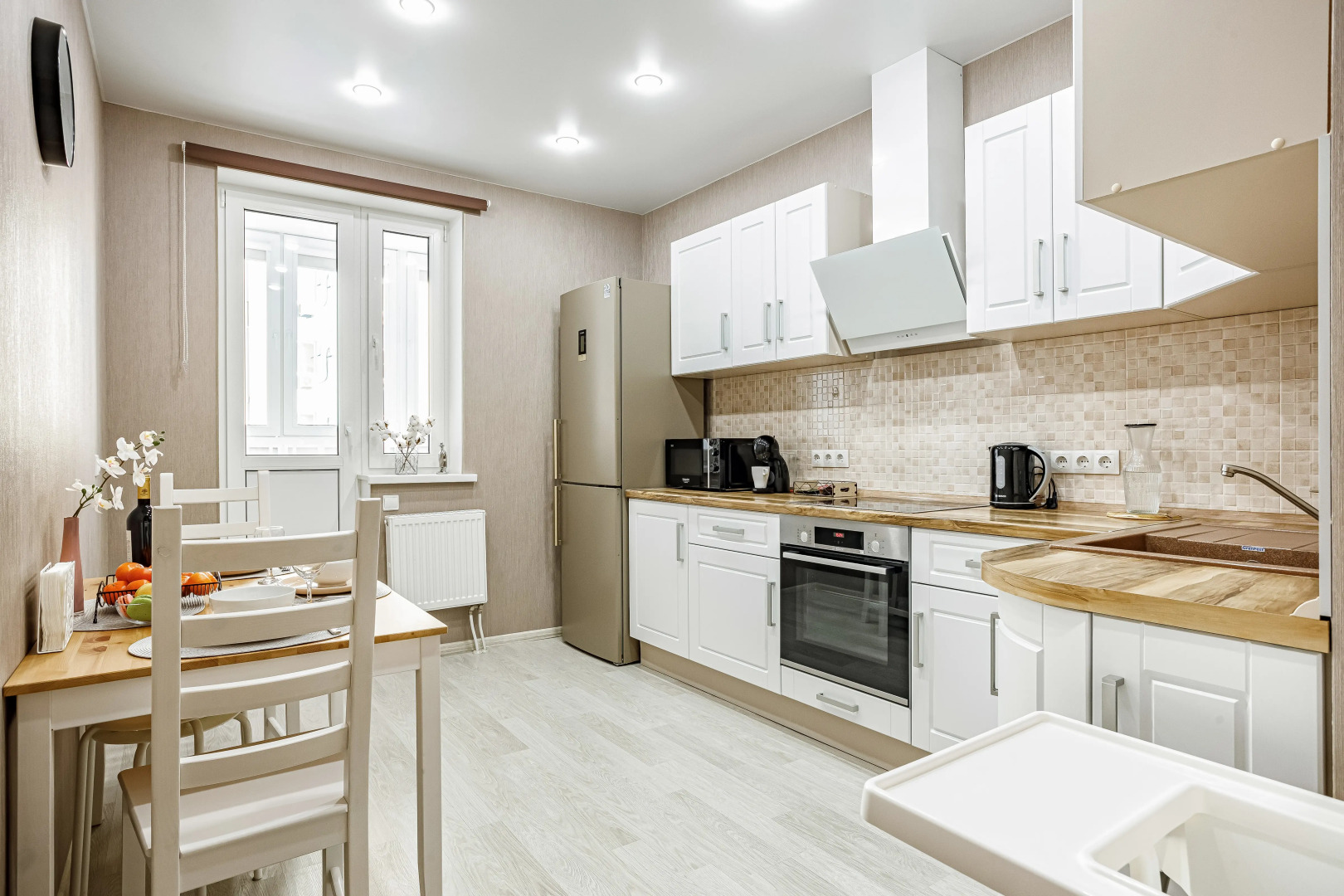 Апартаменты ATMOSPHERE APART Парк Галицкого