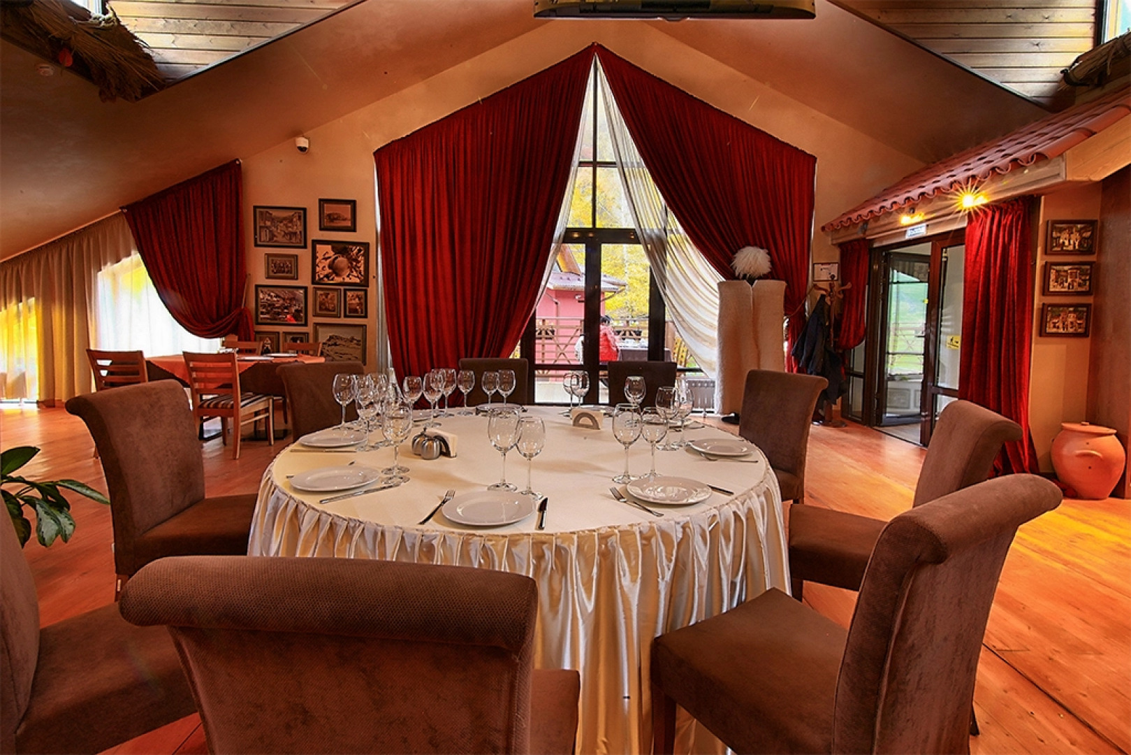 Отель Ак-Кайын Горный Курорт Oi-Qaragai