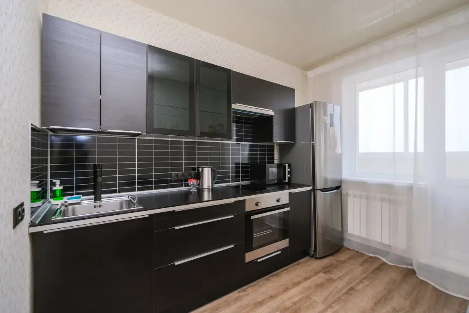 Апартаменты Домант Романова 60 (1)