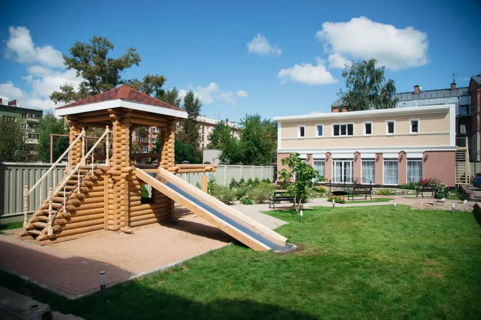 Отель История