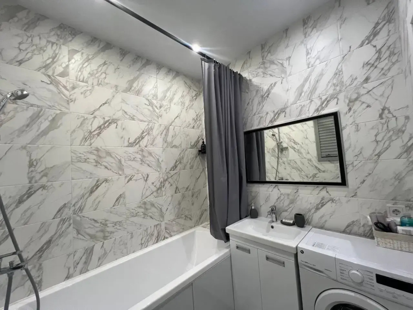 Апартаменты AlexHome в Монино