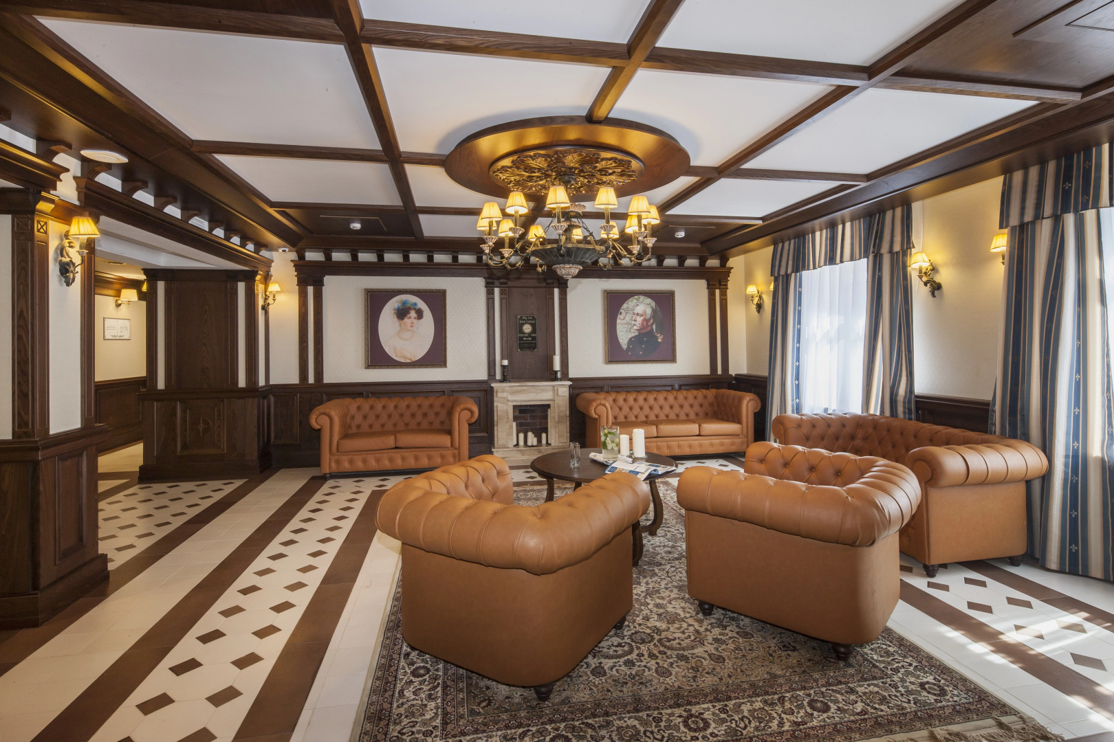 Отель Аглая