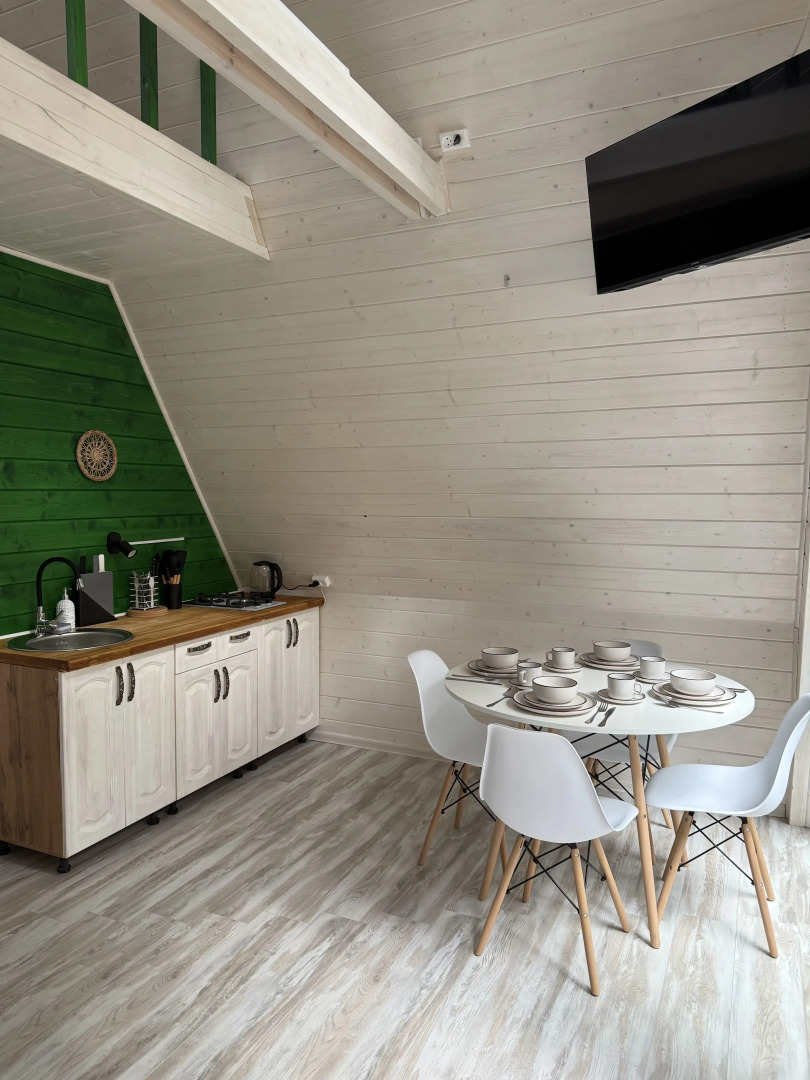 Частный дом Афрейм на берегу реки Пра