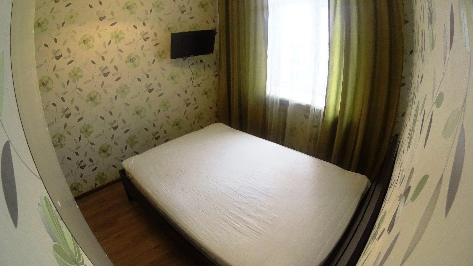 Апартаменты на Челюскинцев 3