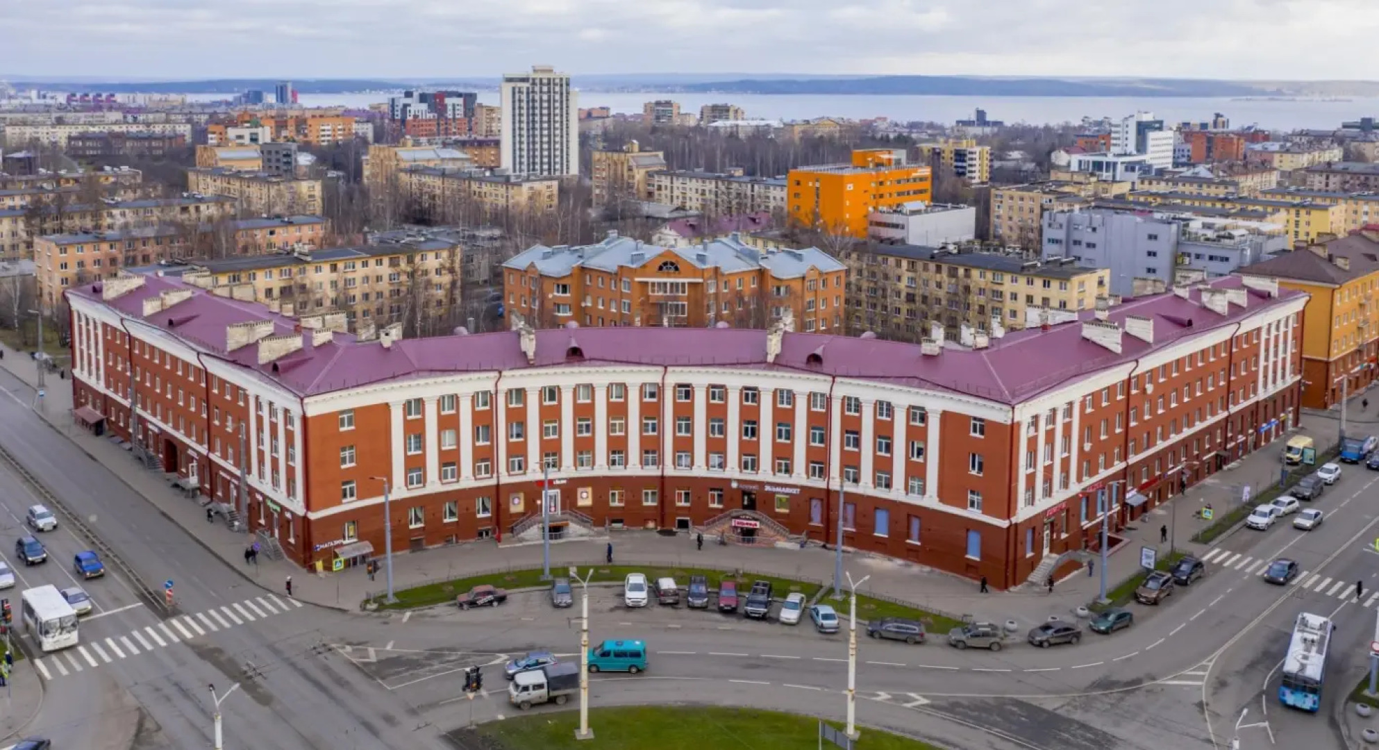 Апартаменты Olivinn около вокзала