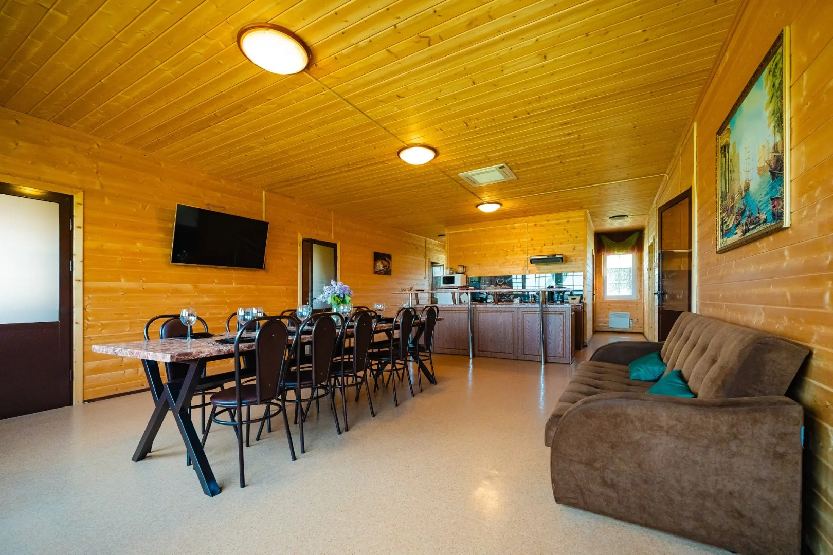 Частный дом на берегу озера Плещеево 57Б