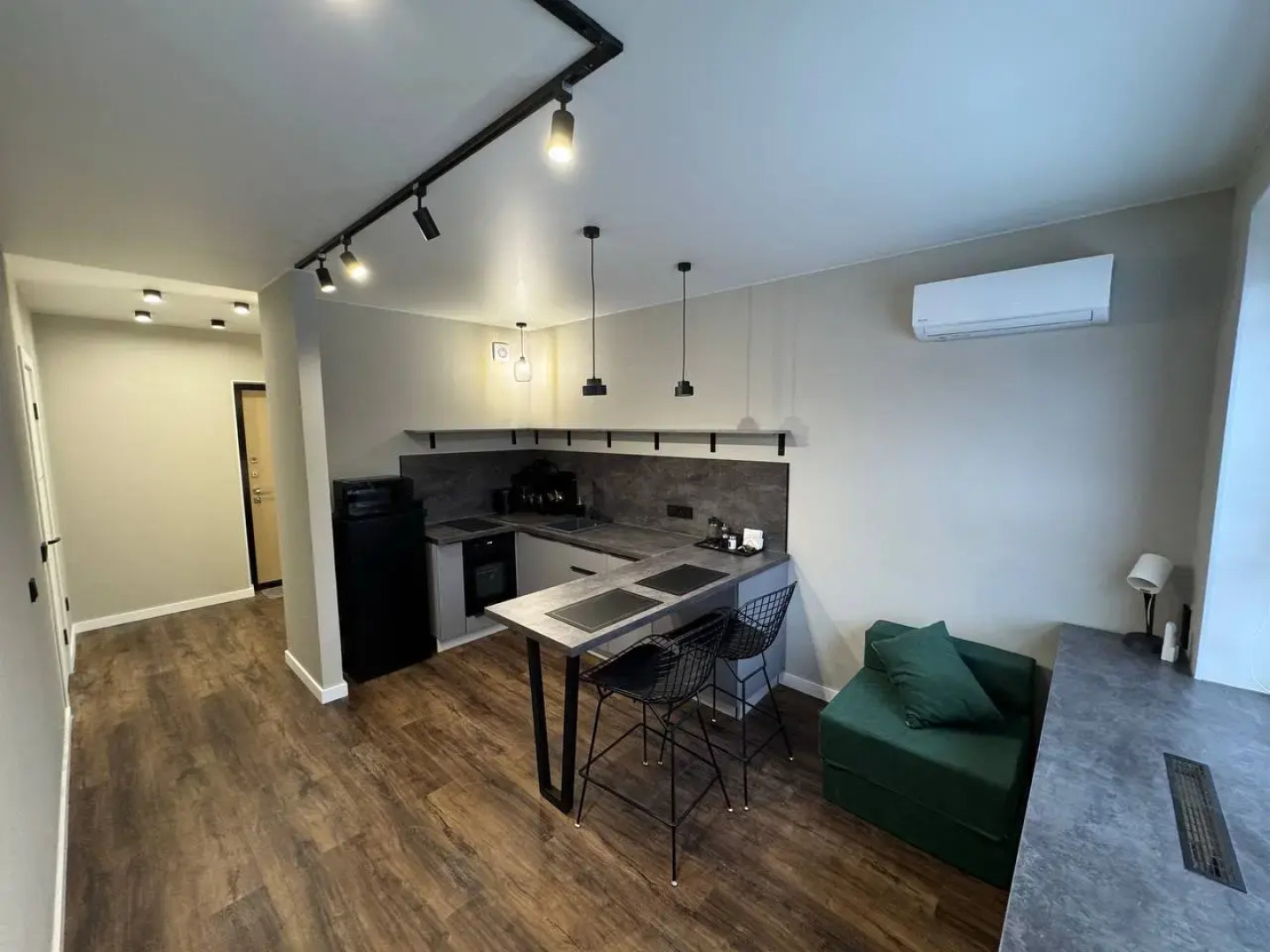 Квартира дизайнерская студия