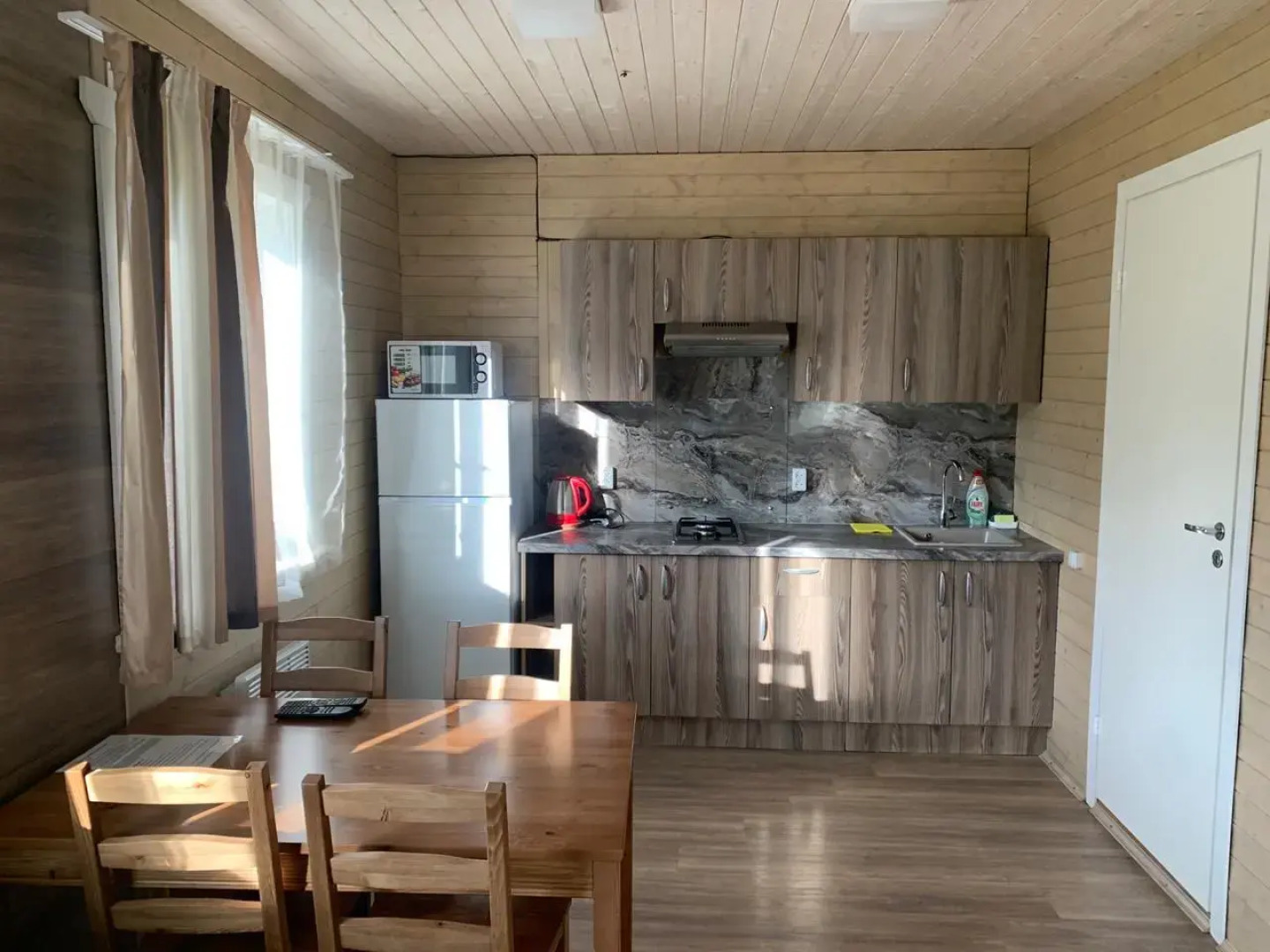 Гостевой Дом Dream House Снежный