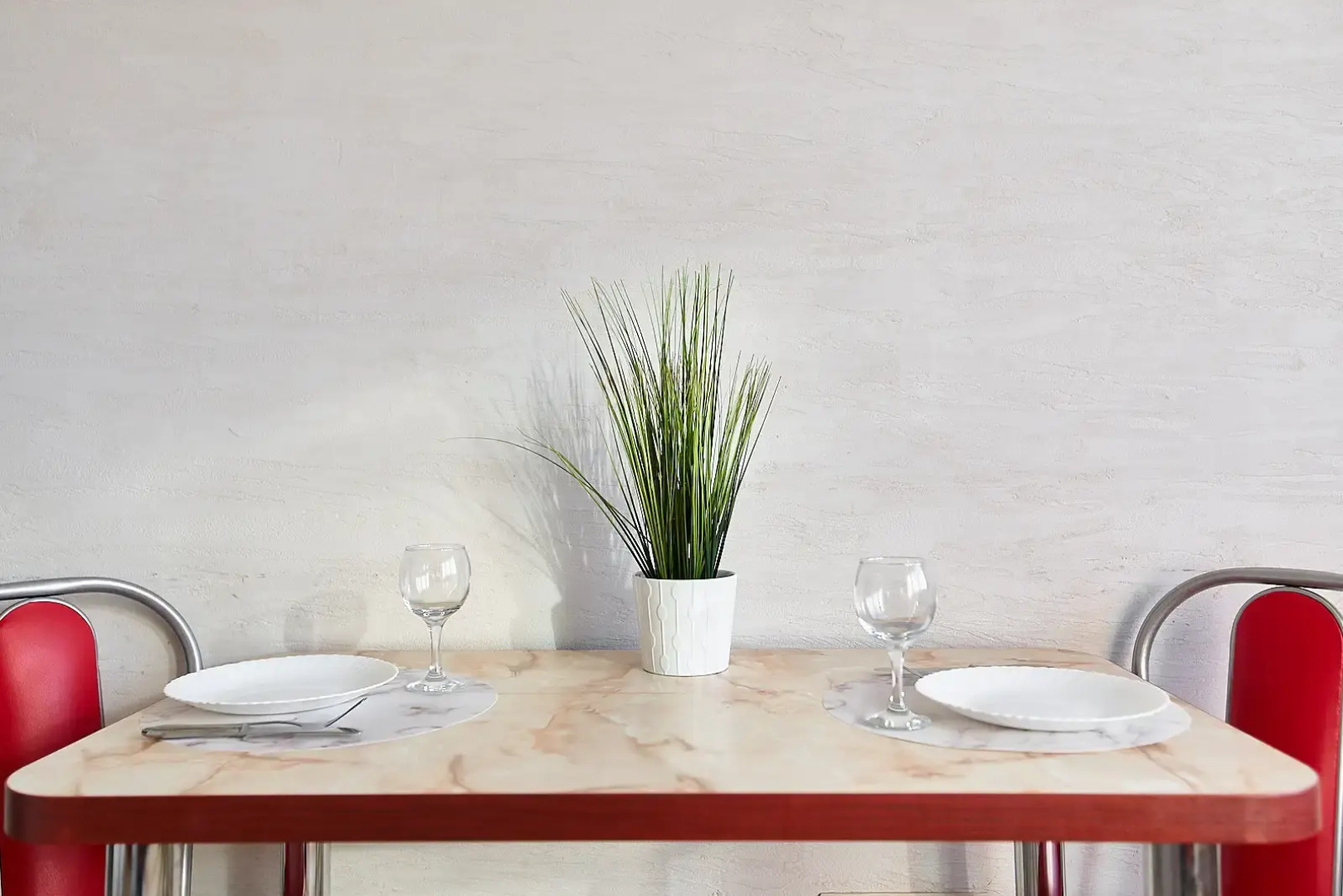 Апартаменты Тимирязева 10