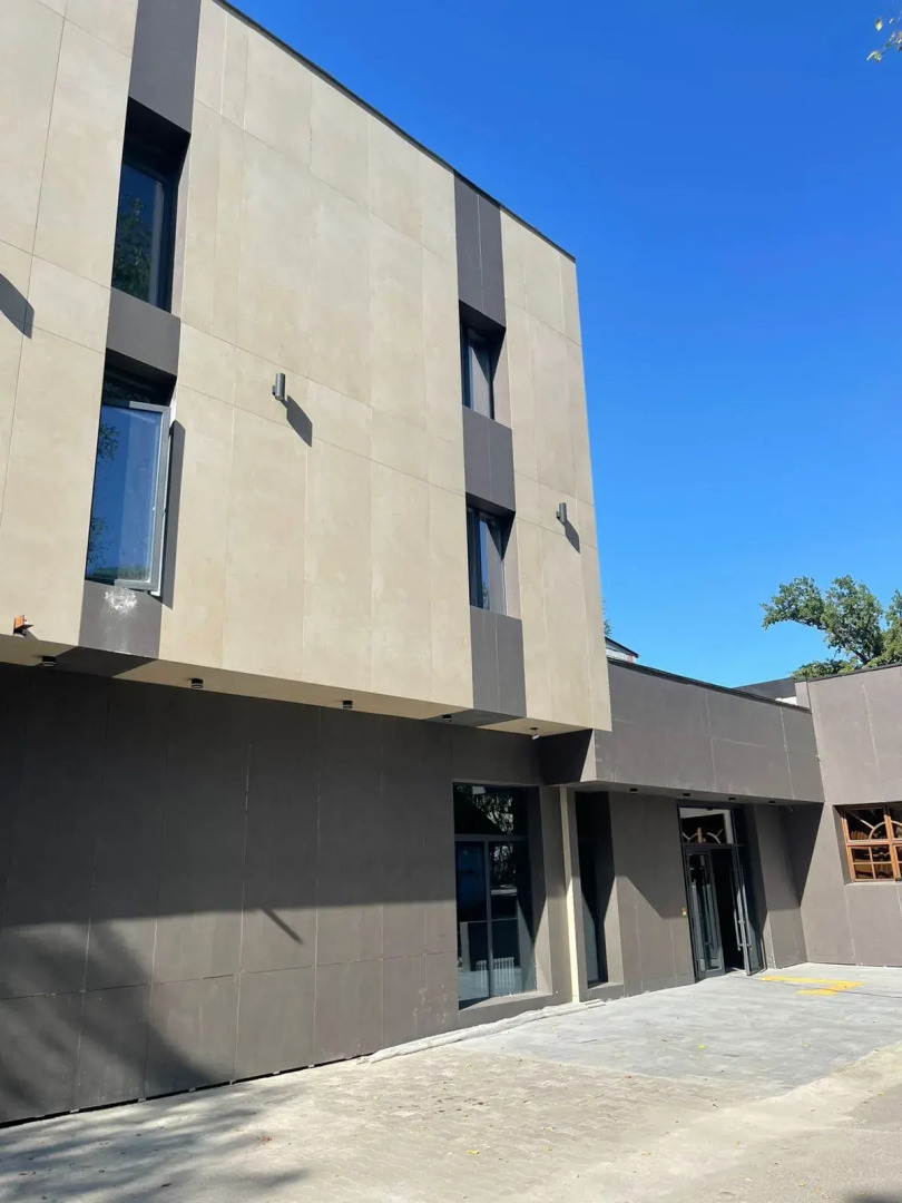 Отель Airis Residence