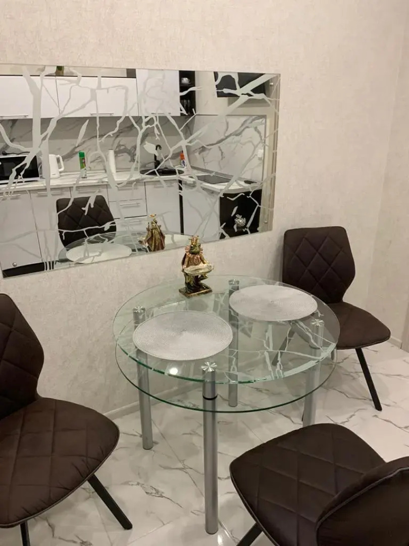 Апартаменты на Ленинском Проспекте 37А