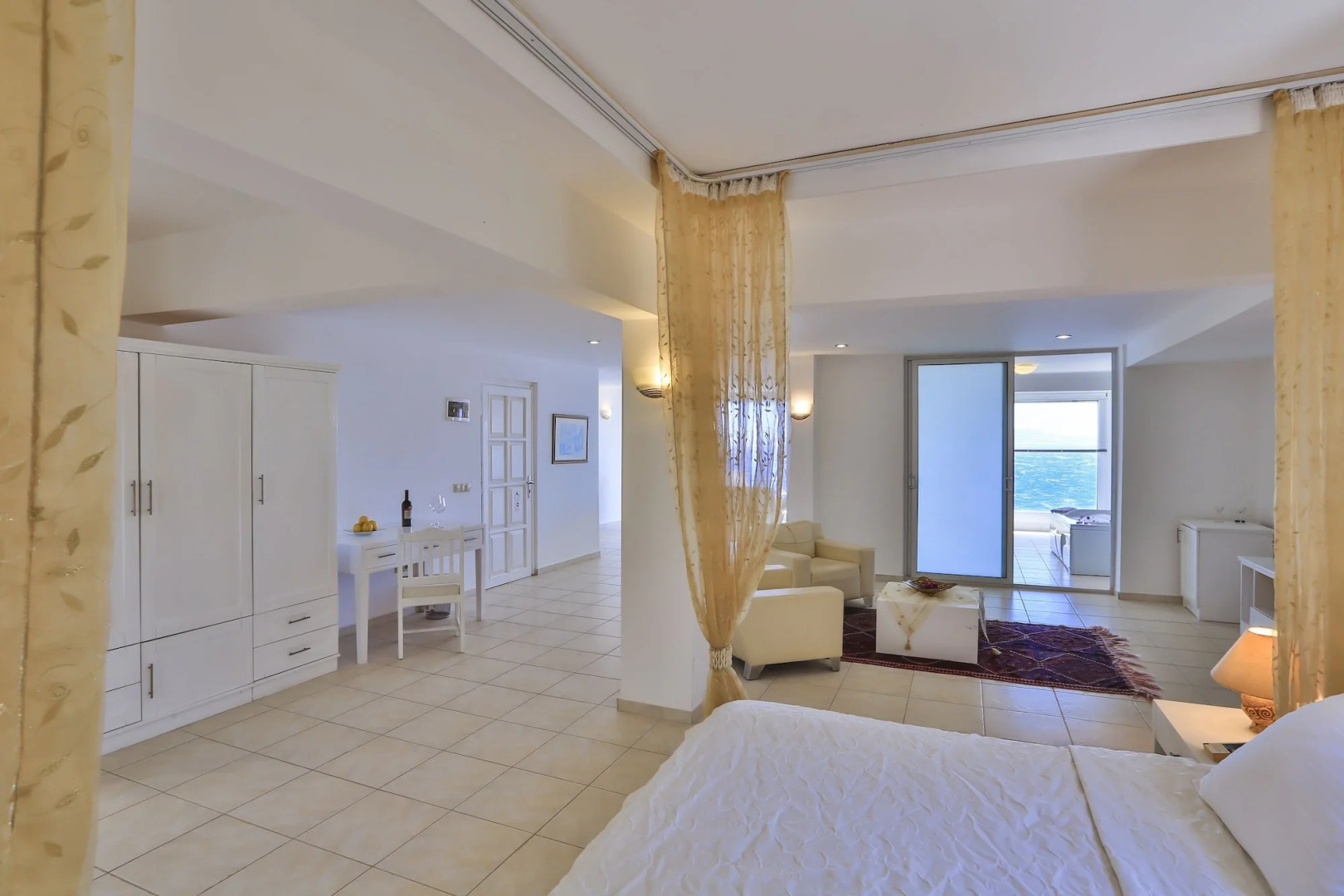 Отель Villa Tamara