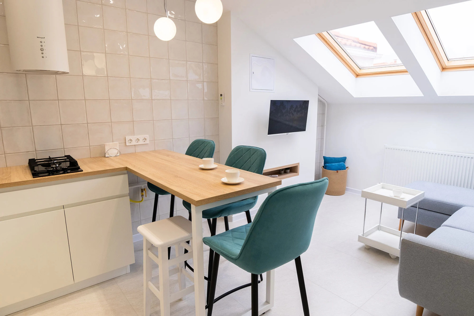 Апартаменты Дизайнерская мансарда в 150 метрах от моря