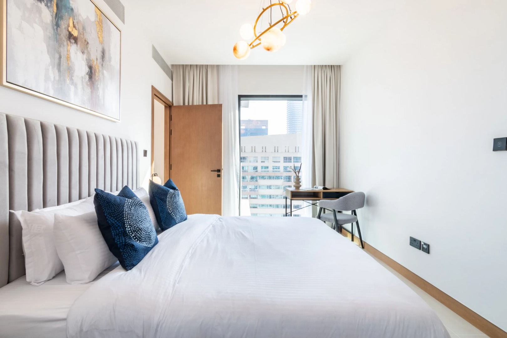 Апартаменты Welcome Home in Vida Residences