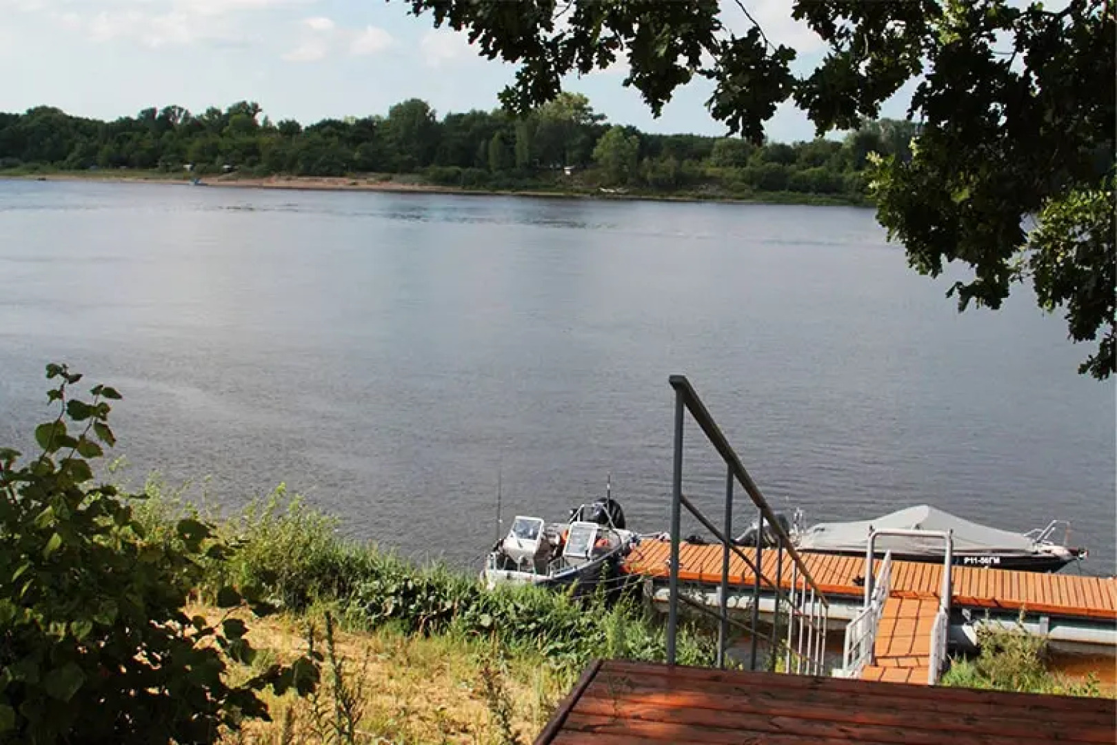 База Отдыха Дубки