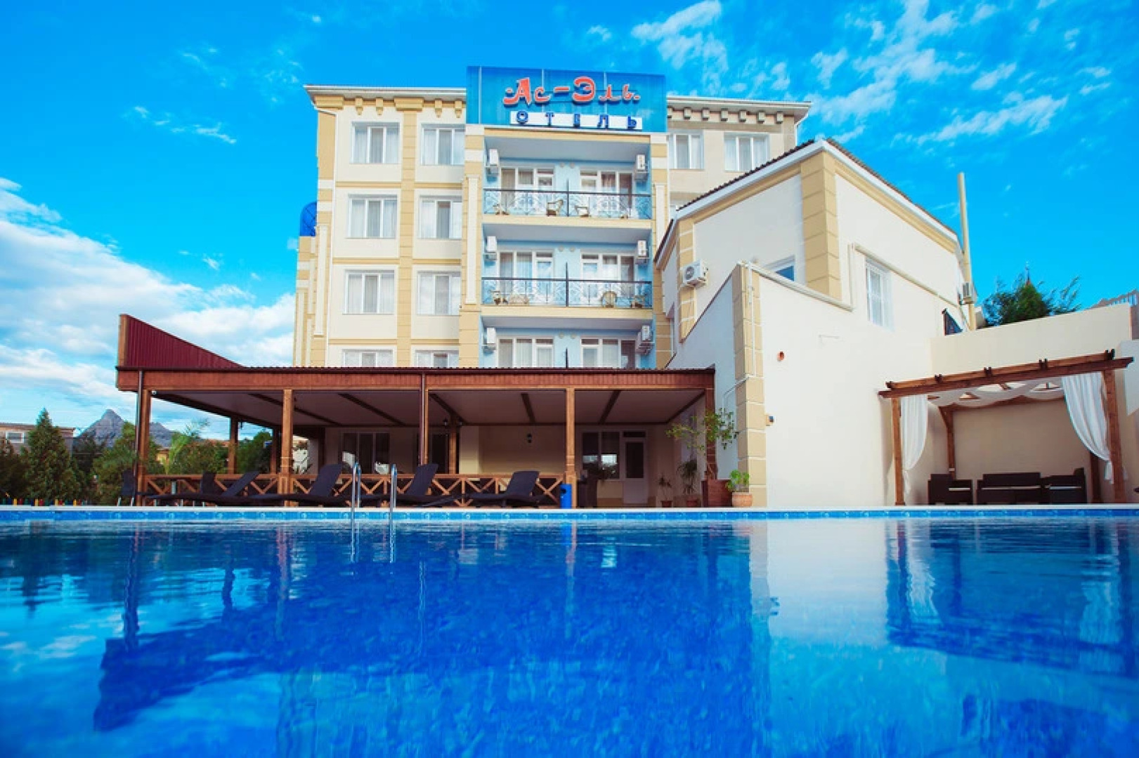 Ас-Эль Отель