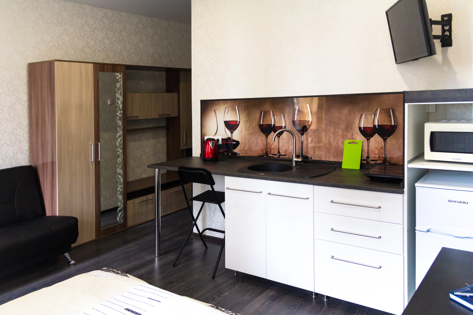 Апартаменты АЛЛиС-ХОЛЛ Белинского 30