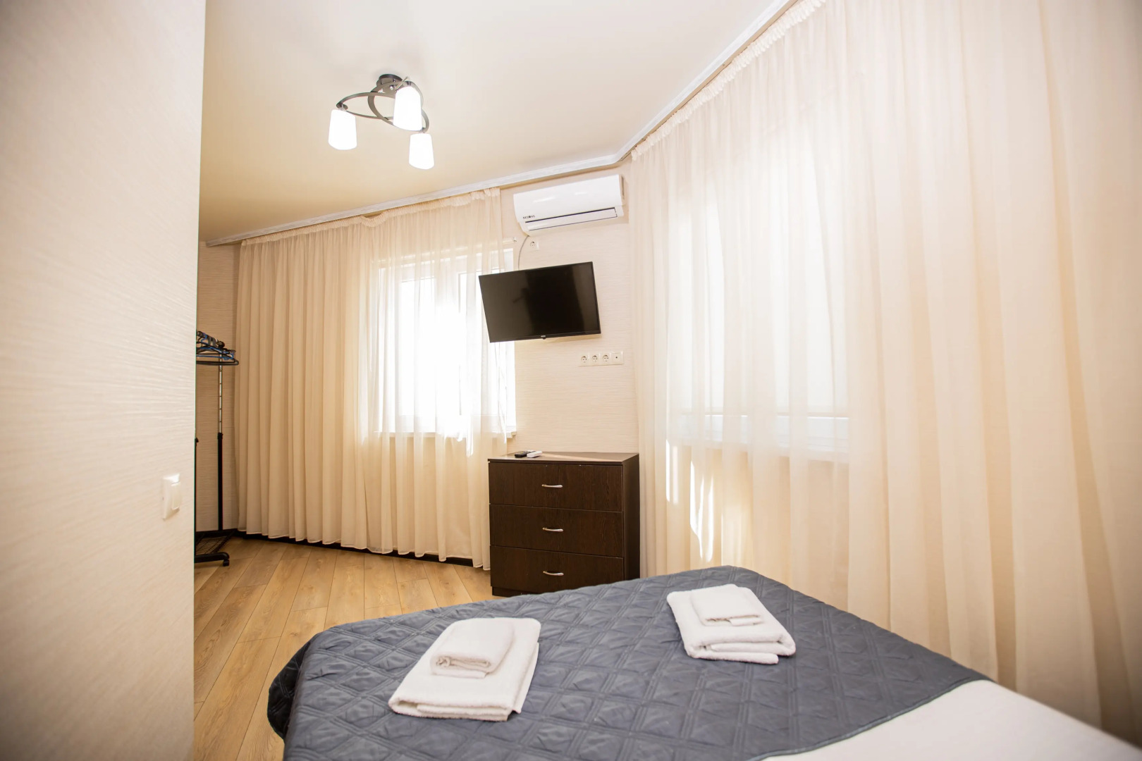 Коттедж у моря в Сириусе на 10 человек