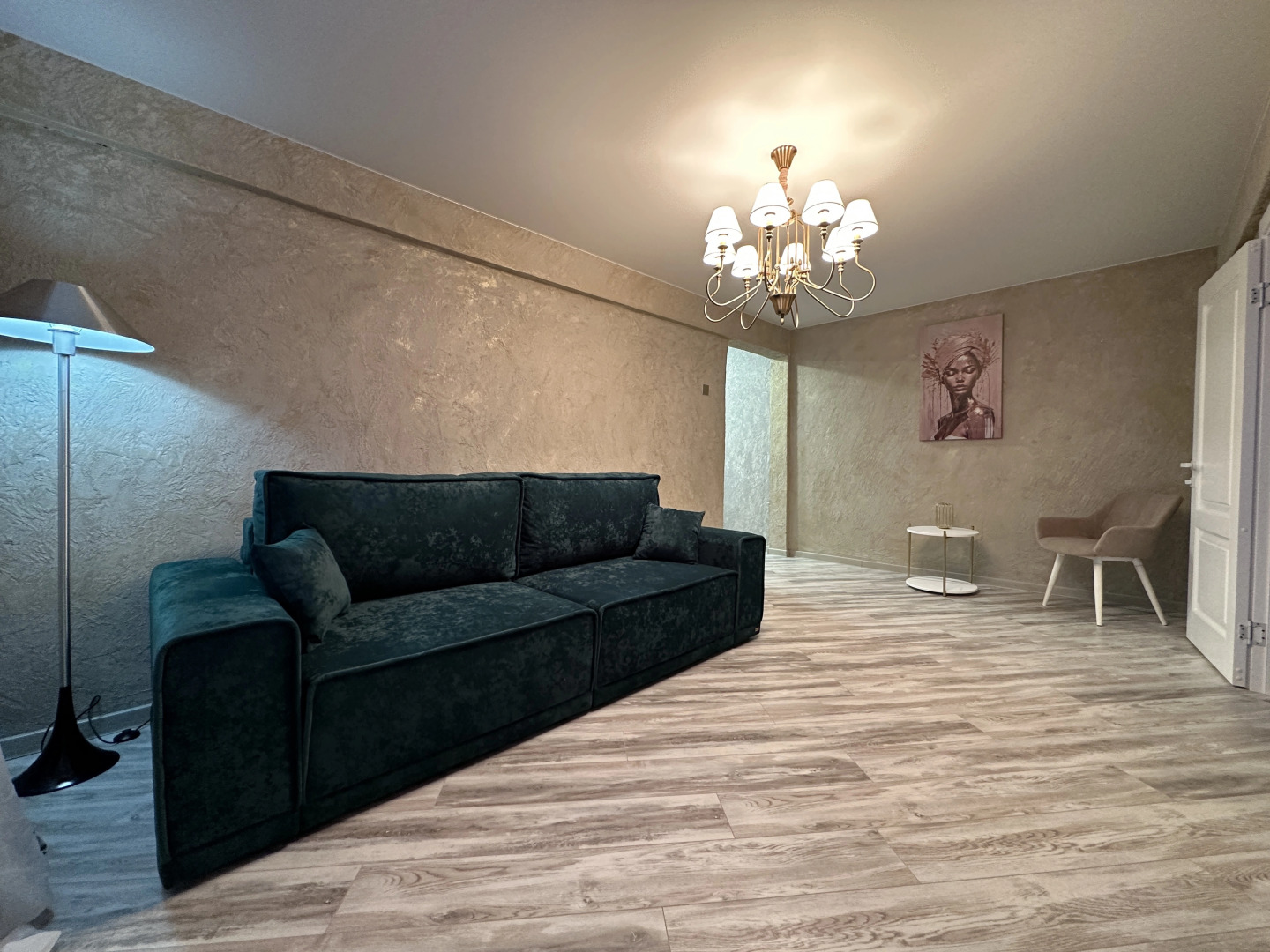 Апартаменты на Московском 77