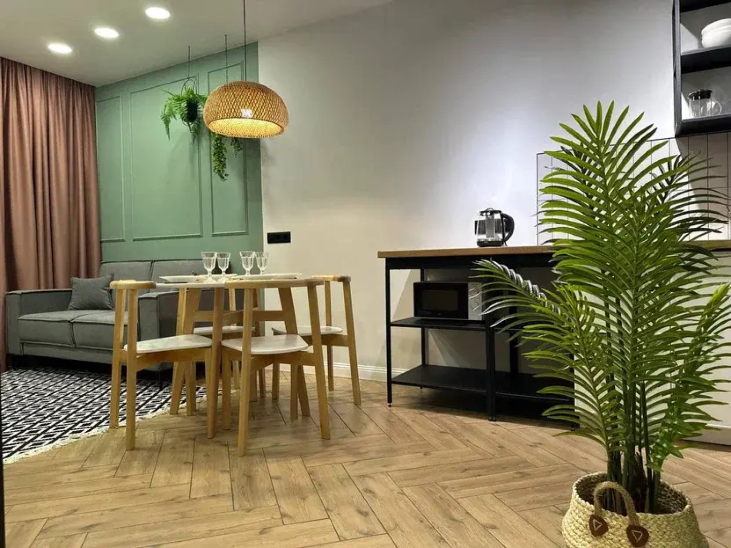 Апартаменты ДзенХоум Встреча 154