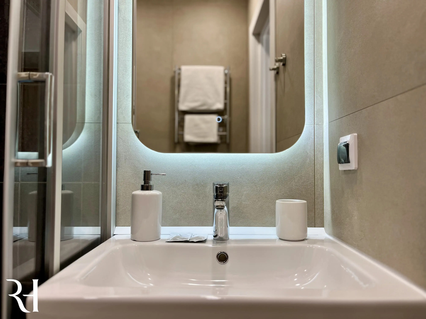 Отель Авиатор