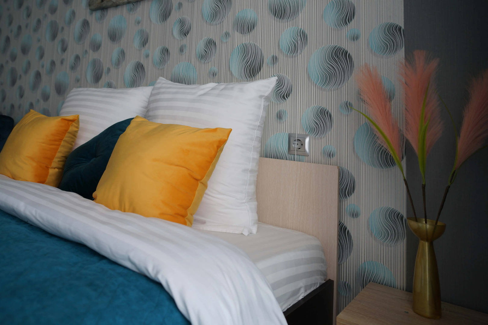 Апартаменты RauschenLife Верещагина 101