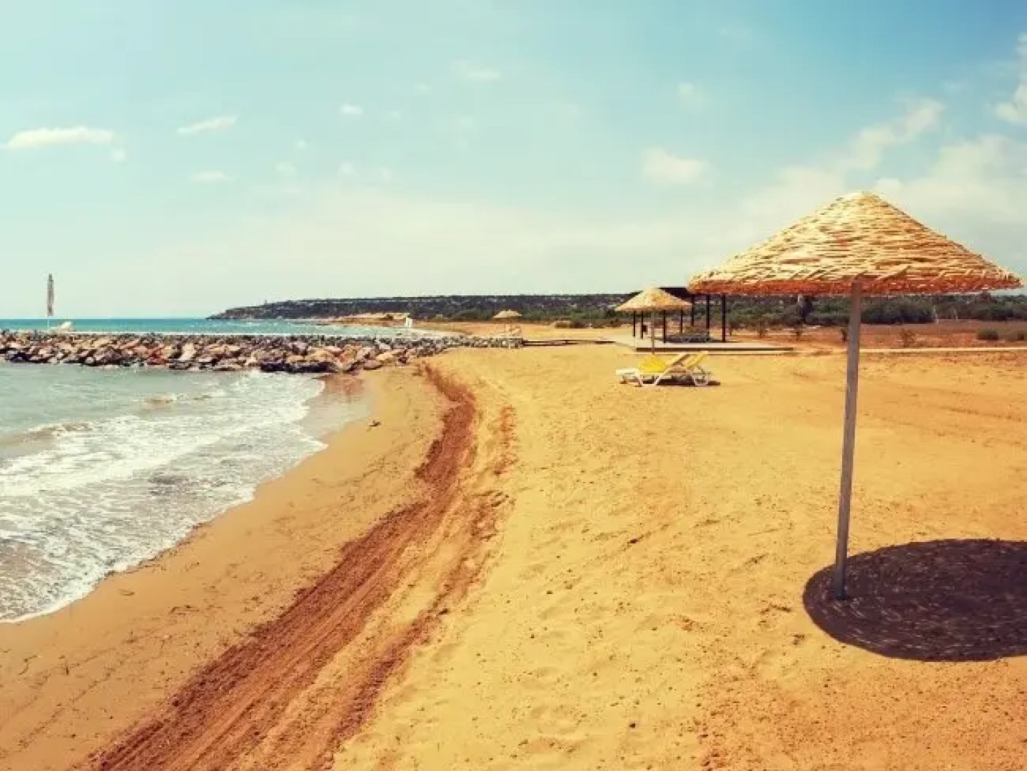 Thalassa Beach Resort Apartments