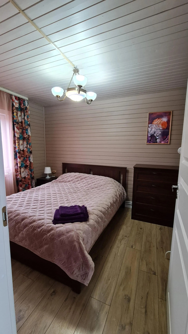 Частный Дом с Красным Залом