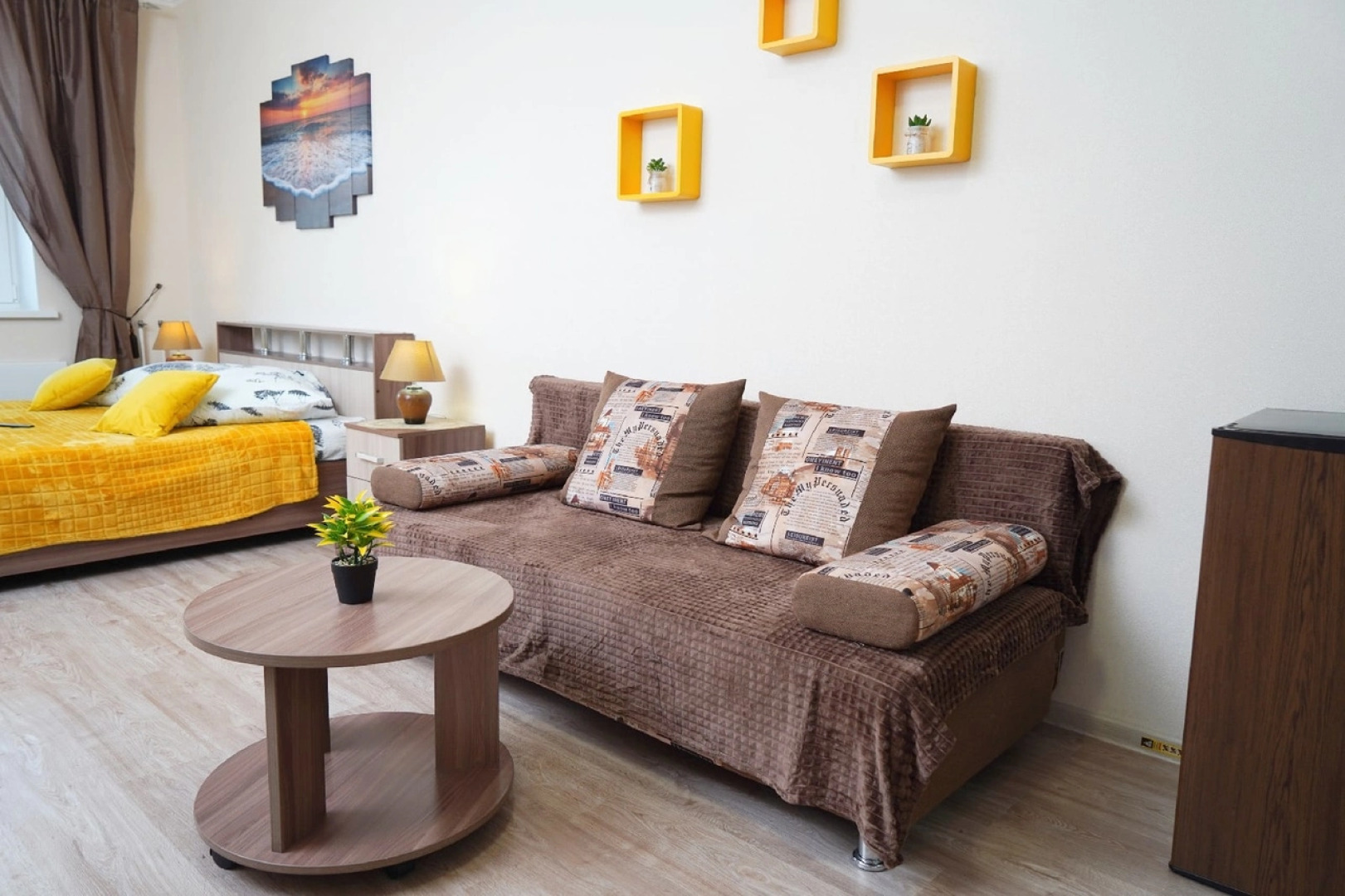 Апартаменты на Коминтерна