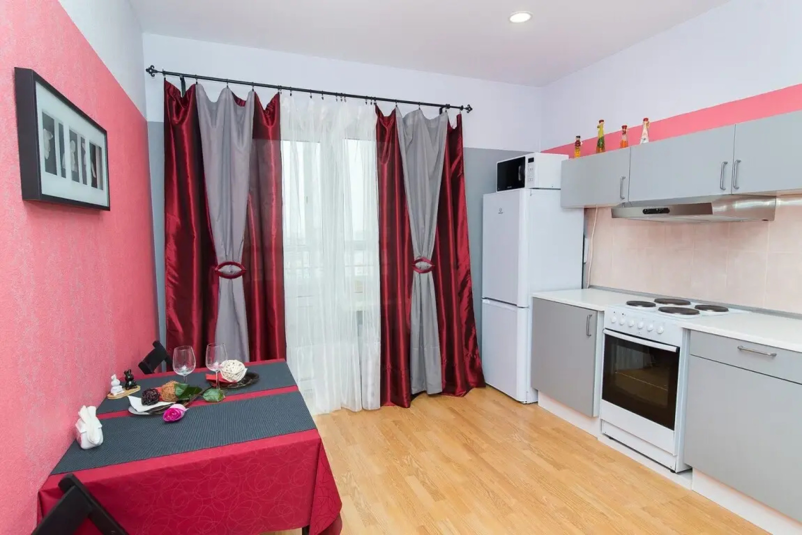 Квартира Искра Гостиный Дворъ и Ко на Щорса 105