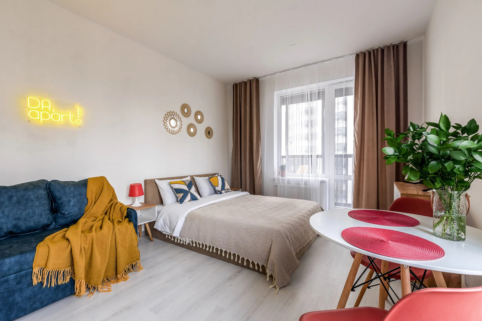 Апартаменты видовые с балконом