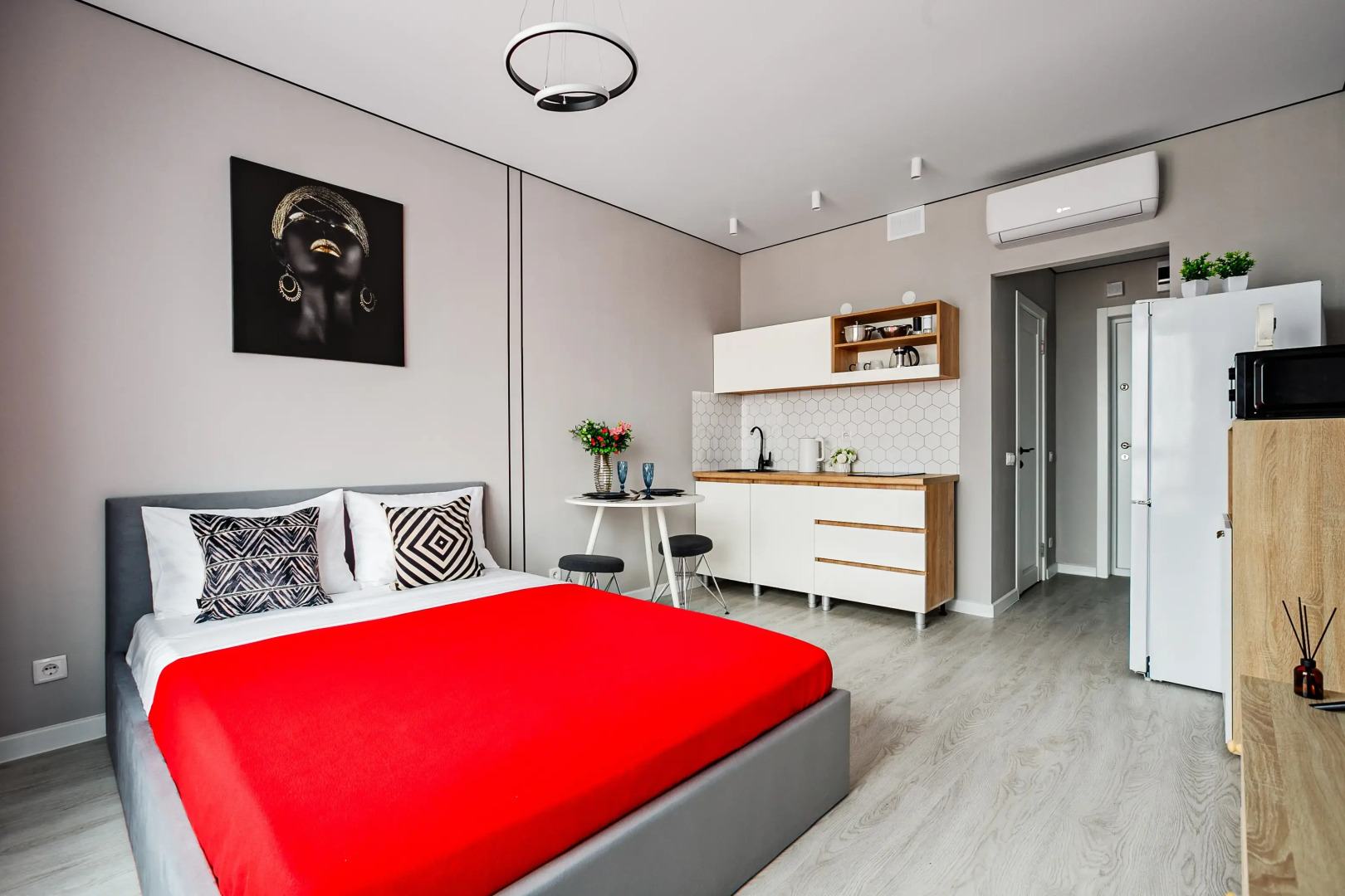 Квартира Maxrealty24