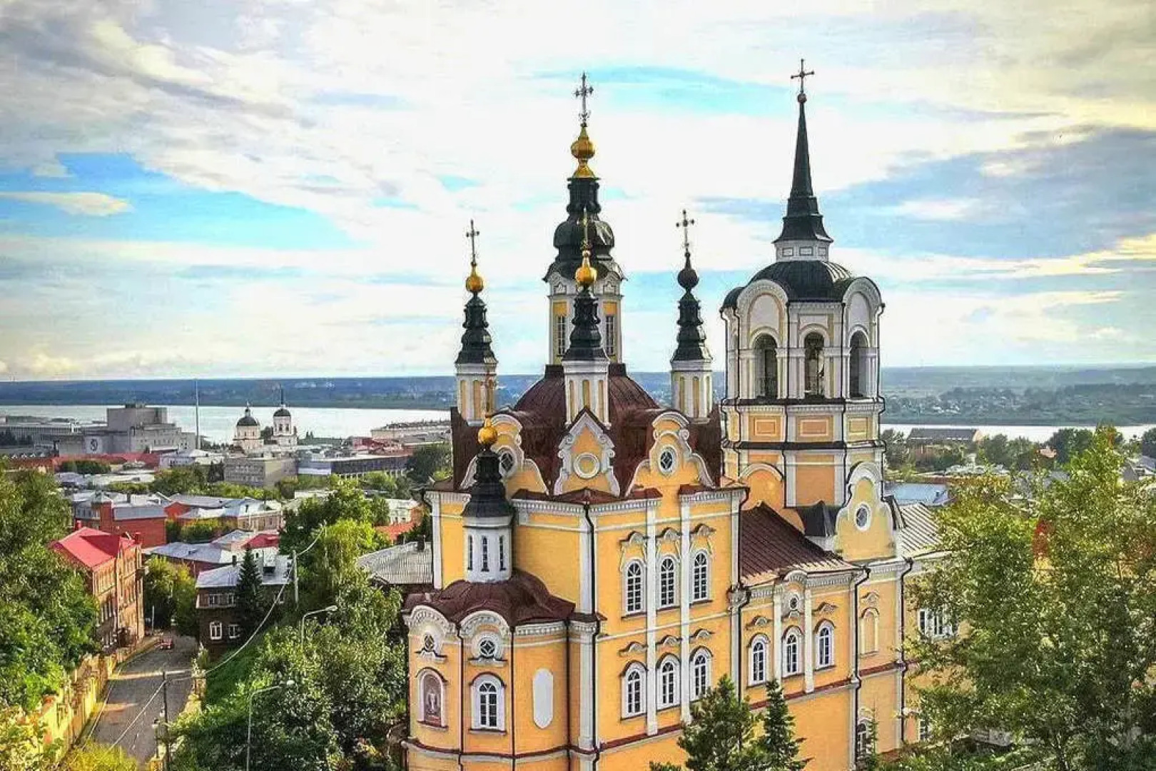 Квартира по Улице Розы Люксембург 19