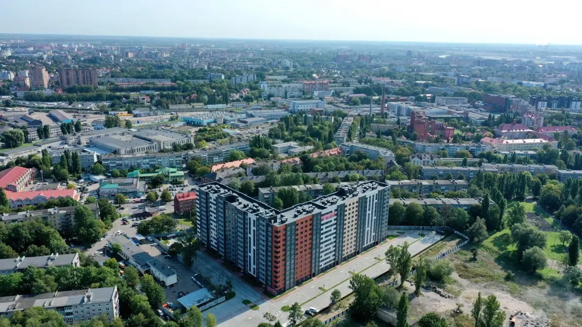 Апартаменты Люкс 2-х комнатные в Центре Новый Дом, 75 м2