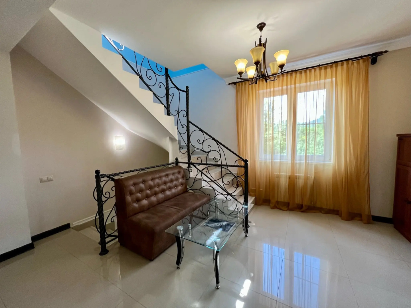 Гостевой дом Солнечная долина коттеджи Гости-24