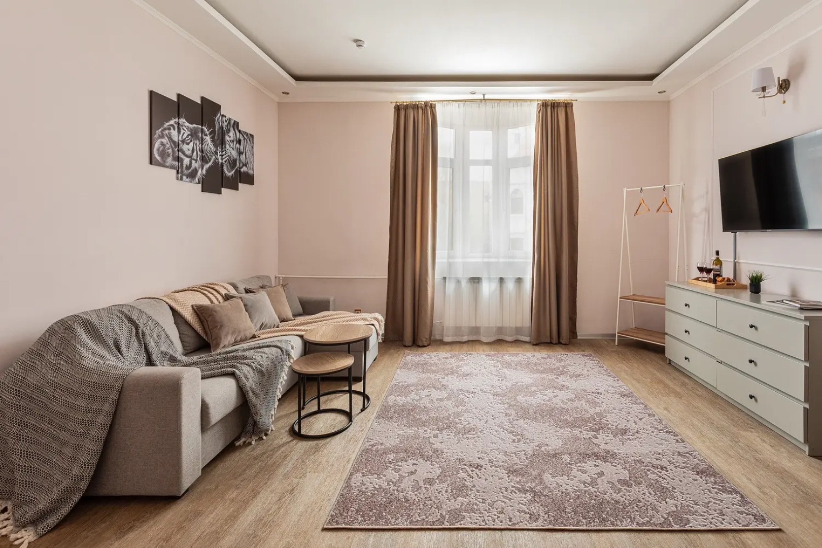 Апартаменты J&N Apartments с камином и летней террасой в самом центре исторического Выборга Краснофлотская 1