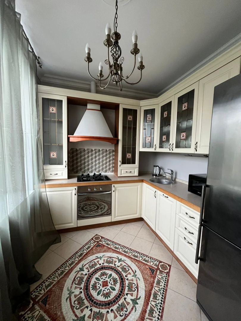 Квартира M.O.O.N APARTMENTS  Толе би Тулебаева кв 8 Центр